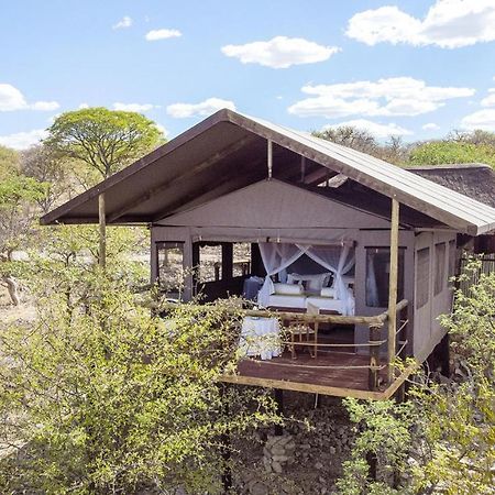 Eagle Tented Lodge & Spa โอเคาเควโย ภายนอก รูปภาพ