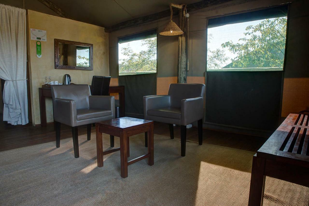 Eagle Tented Lodge & Spa โอเคาเควโย ภายนอก รูปภาพ