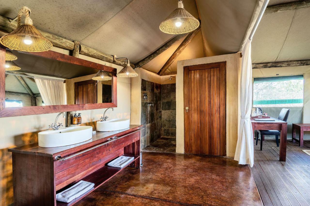 Eagle Tented Lodge & Spa โอเคาเควโย ภายนอก รูปภาพ